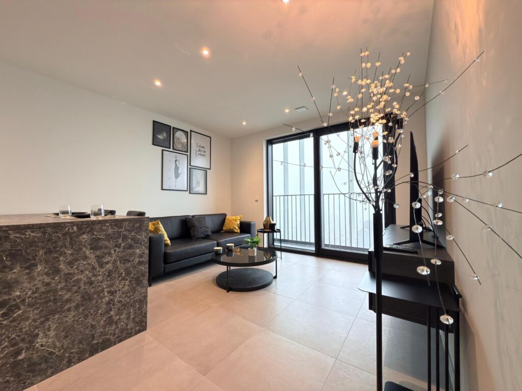 Charming one bedroom flat with terrace-BELV1 — photo 5