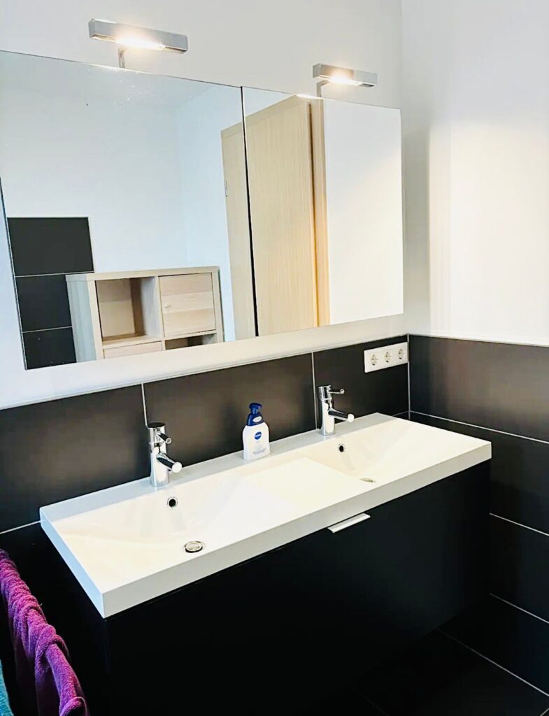 Two bedrooms with parking in Hesperange-Hesp 1 — photo 17