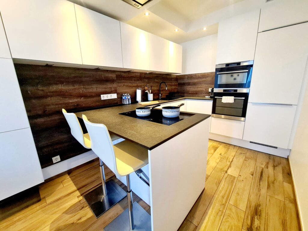 Luxury 2 bedrooms Parking & Terrace- CD5 — photo 11