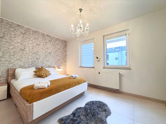 Modern Comfort 2 bedroom Apt w balcony&parking-Mam 1 — photo 16