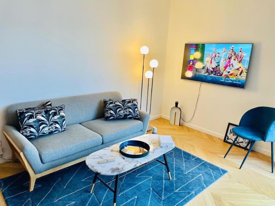Luxury 1 bedroom in Center with Terrace&Parking -51b — photo 2
