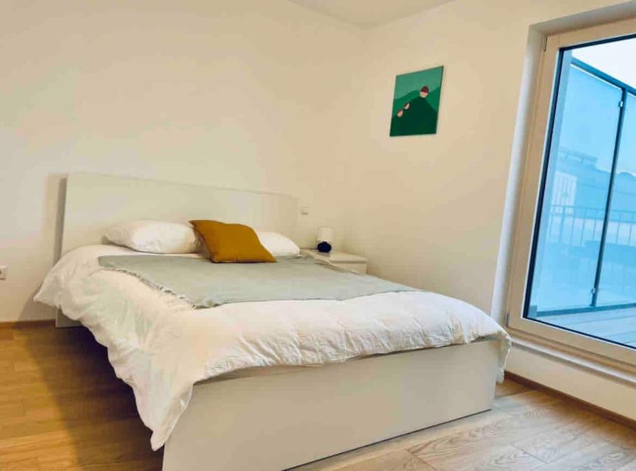 Brand new 2 bedrooms in Center, Terrace and Parking 142-99 — photo 8