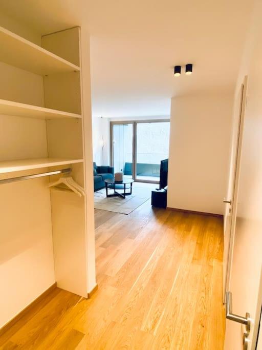 Luxury Brand New Flat with Terrace & Parking – RTL1 — photo 21
