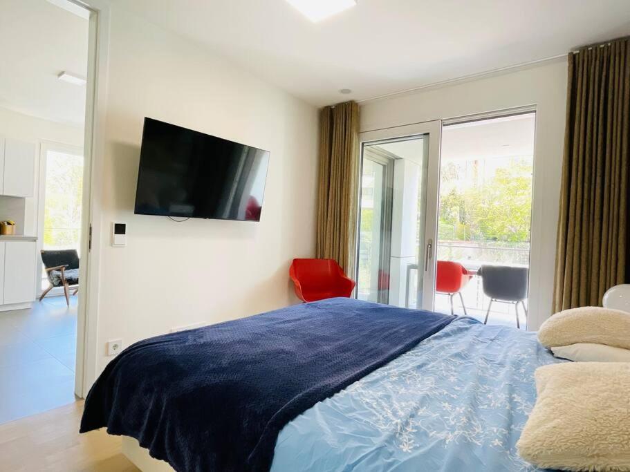 Luxury Green Flat in Center- Parking & Terrace – 105 — photo 10