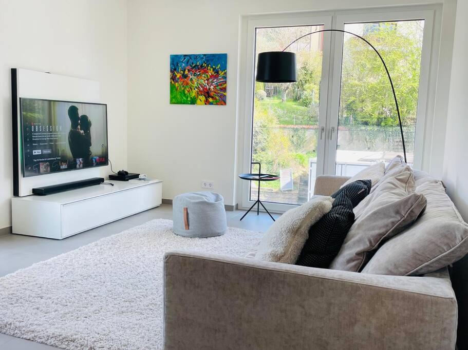 Luxury Green Flat in Center- Parking & Terrace – 105 — photo 3