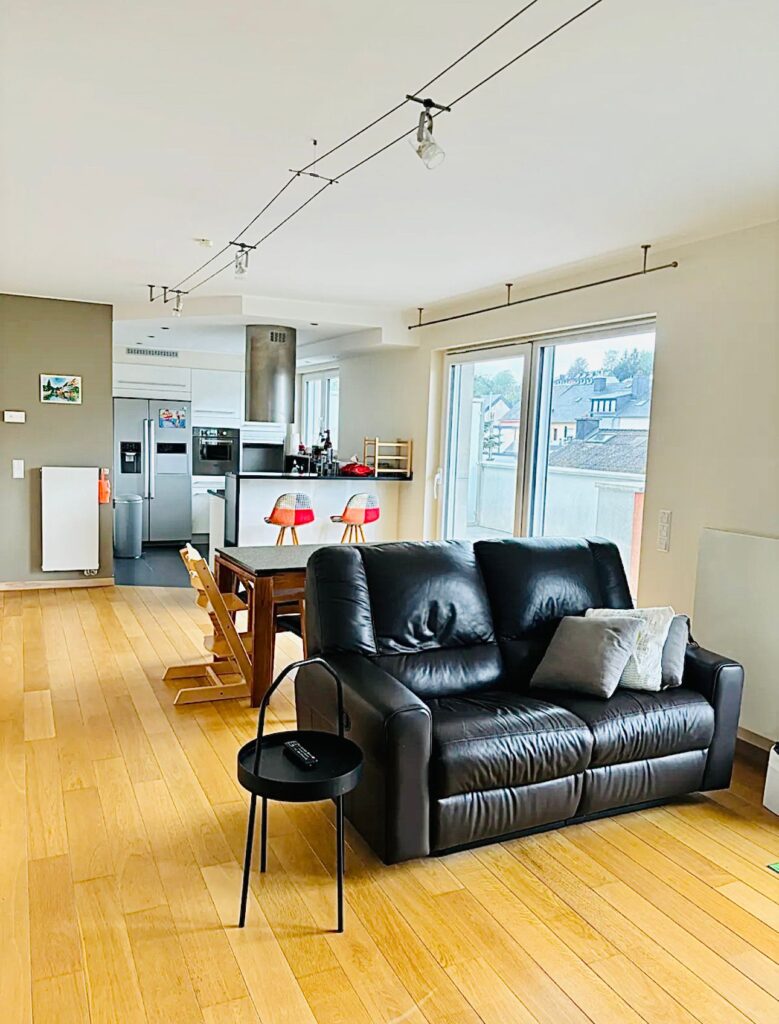Two bedrooms with parking in Hesperange-Hesp 1 — photo 3