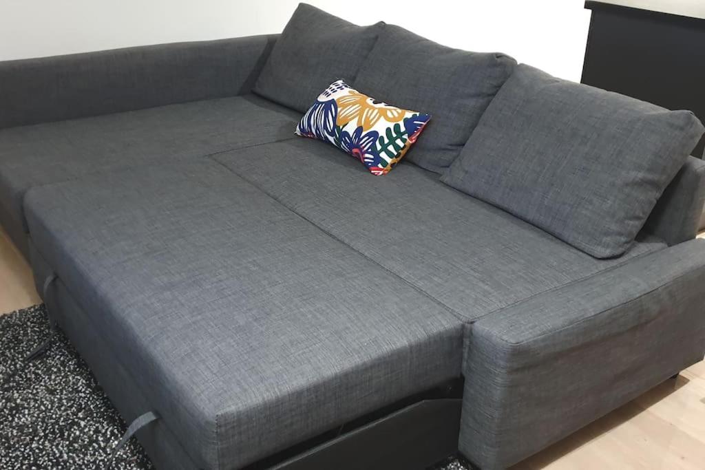 Trendy 2 bedrooms in Center 3b — photo 4