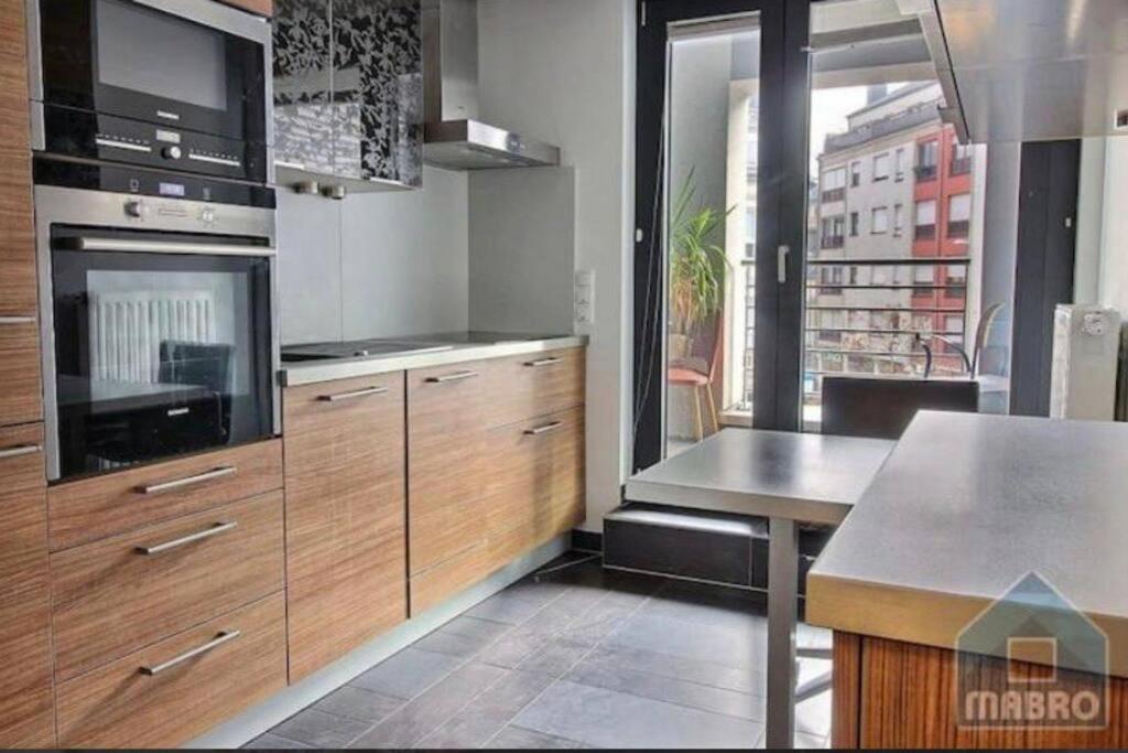 Spacious Modern Flat in the Heart of City Center -9 — photo 5