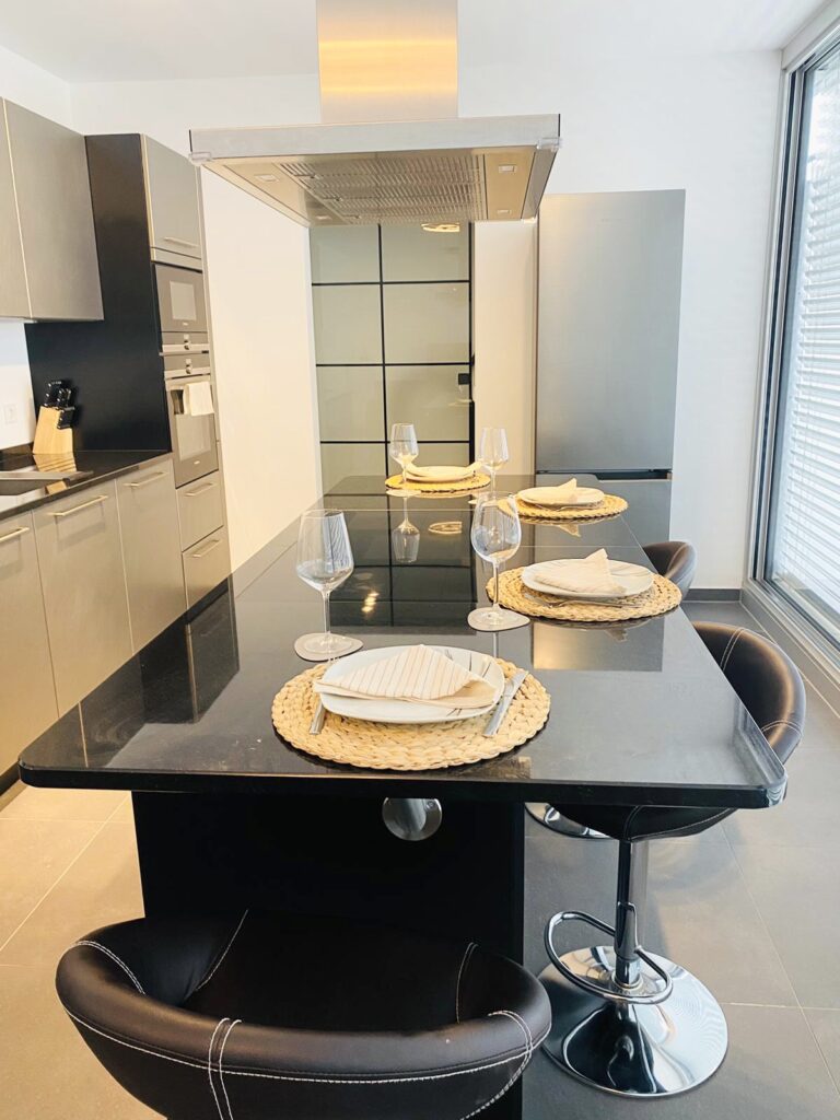 Brand new 2 bedrooms Penthouse in Center, Terrace and Parking 152 — photo 6