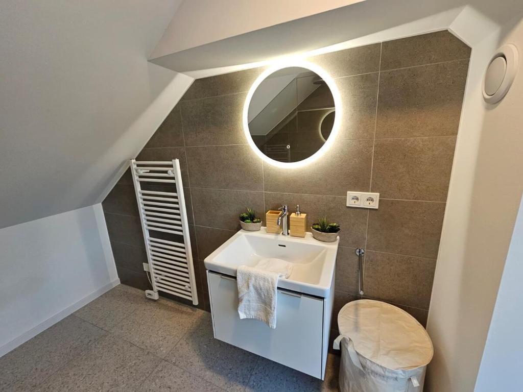 New 2 Bedrooms Flat in City Center-128 — photo 27