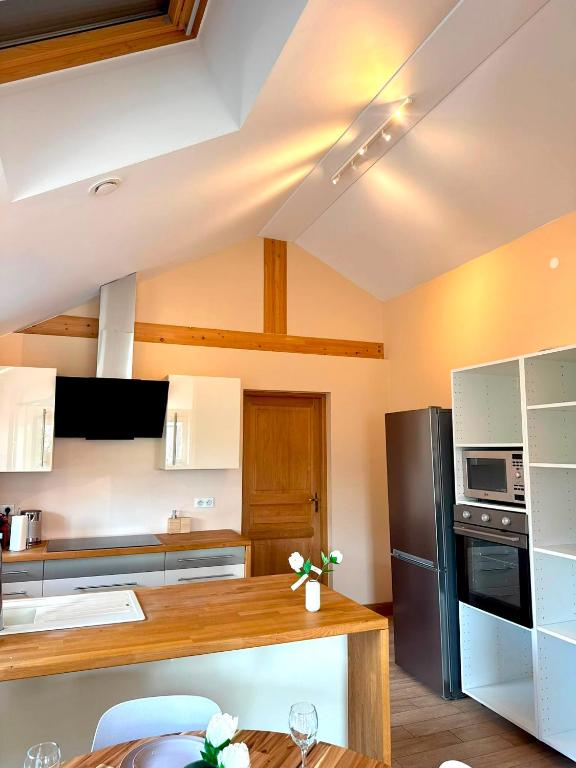 Modern Brand New 1 BR Apartment with 3 beds in Luxembourg City with Terrace-BON45C — photo 7