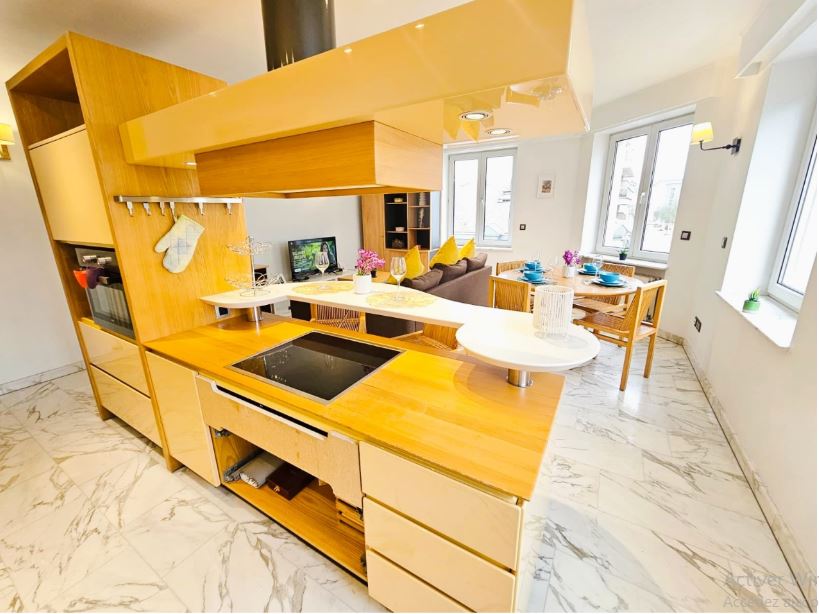 Smart Retreat next to Luxembourg Station-Gar68b — photo 10
