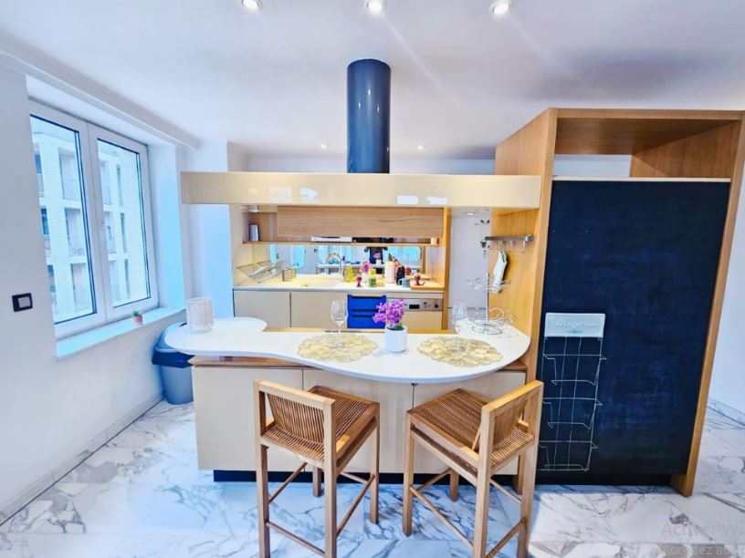 Smart Retreat next to Luxembourg Station-Gar68b — photo 20