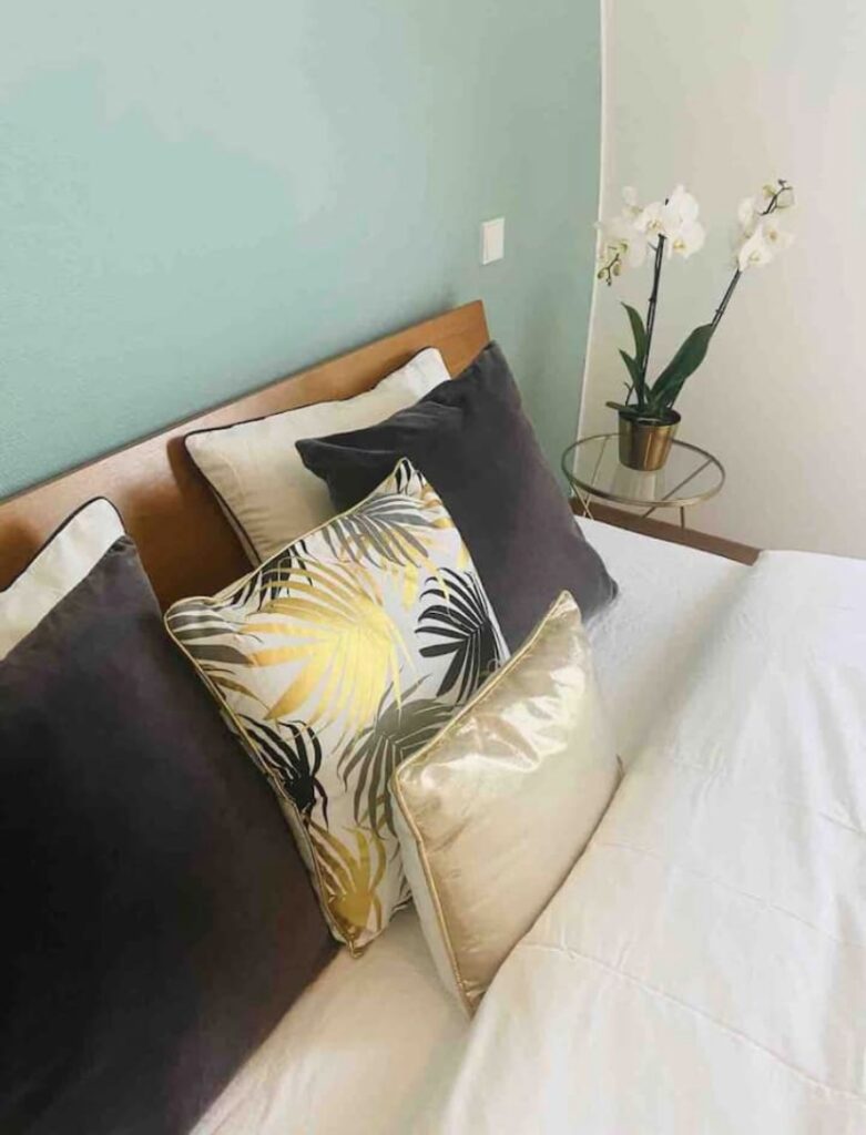 Green Luxury Penthouse- 51 — photo 8