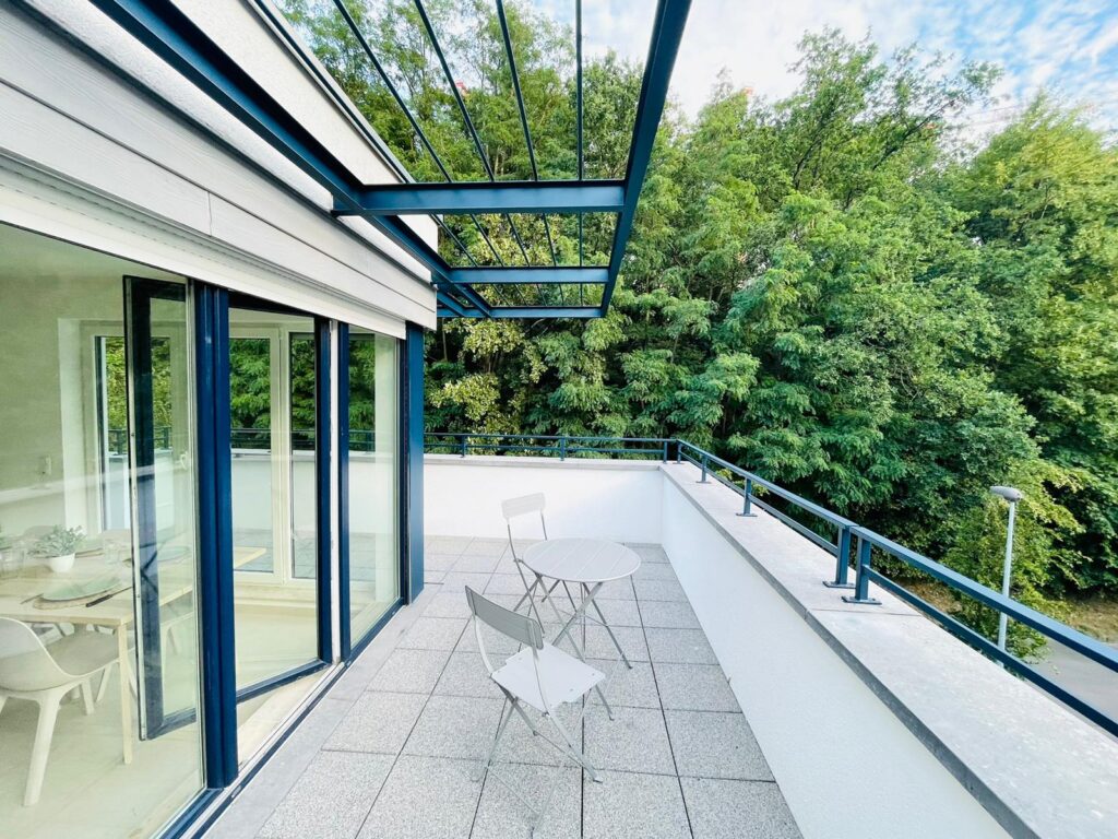 Luxury Green Penthouse Parking & Terrace -117 — photo 6