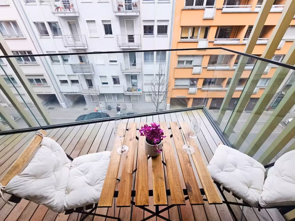 Cosy Terrace Studio close to city center-LIMP11 — photo 4