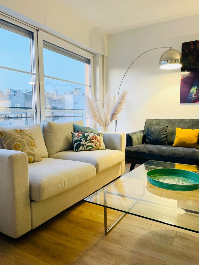 City Lights 2 bedroom with parking-22 — photo 4