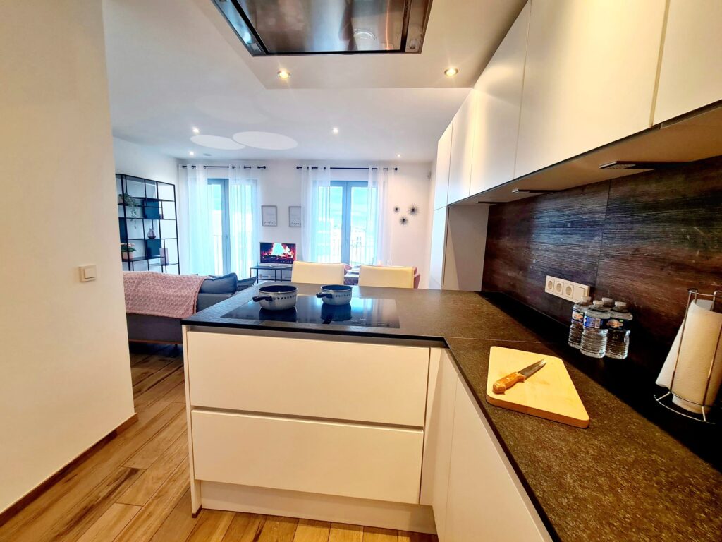 Luxury 2 bedrooms Parking & Terrace- CD5 — photo 13