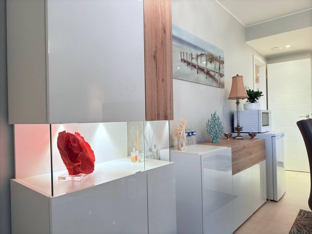 Modern Comfort 2 bedroom Apt w balcony&parking-Mam 1 — photo 13