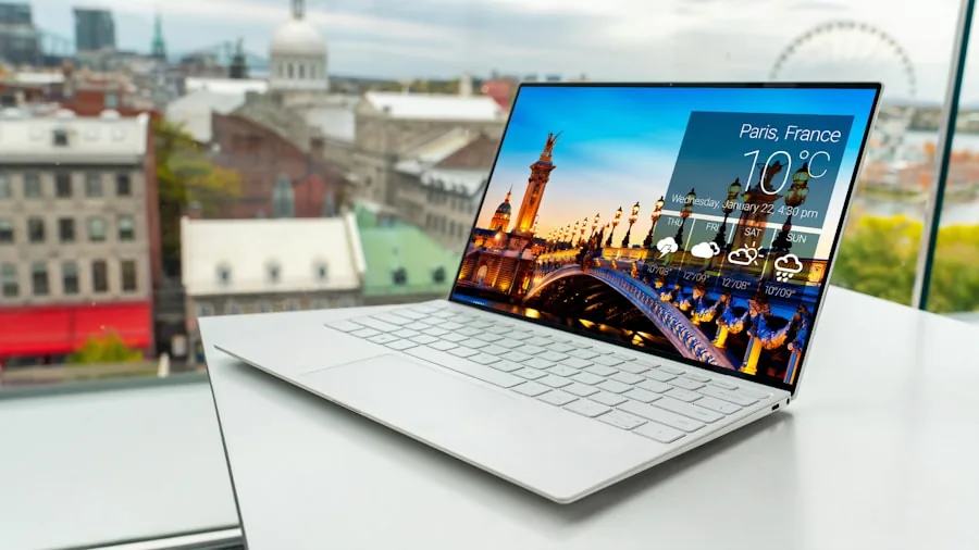 Digital nomad working remotely from a furnished apartment in Luxembourg